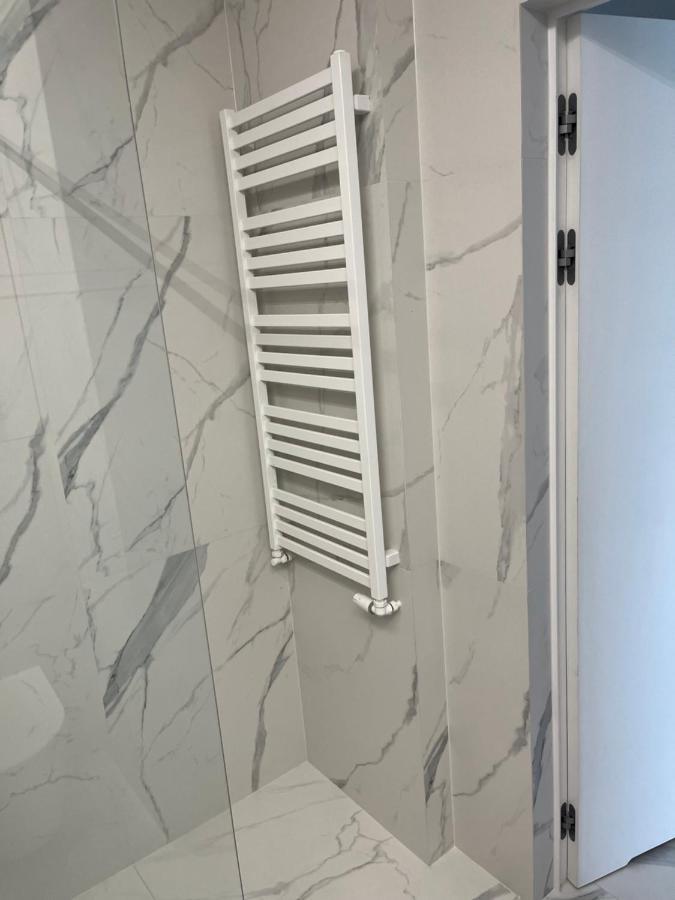 Warsaw Home Suites Екстериор снимка