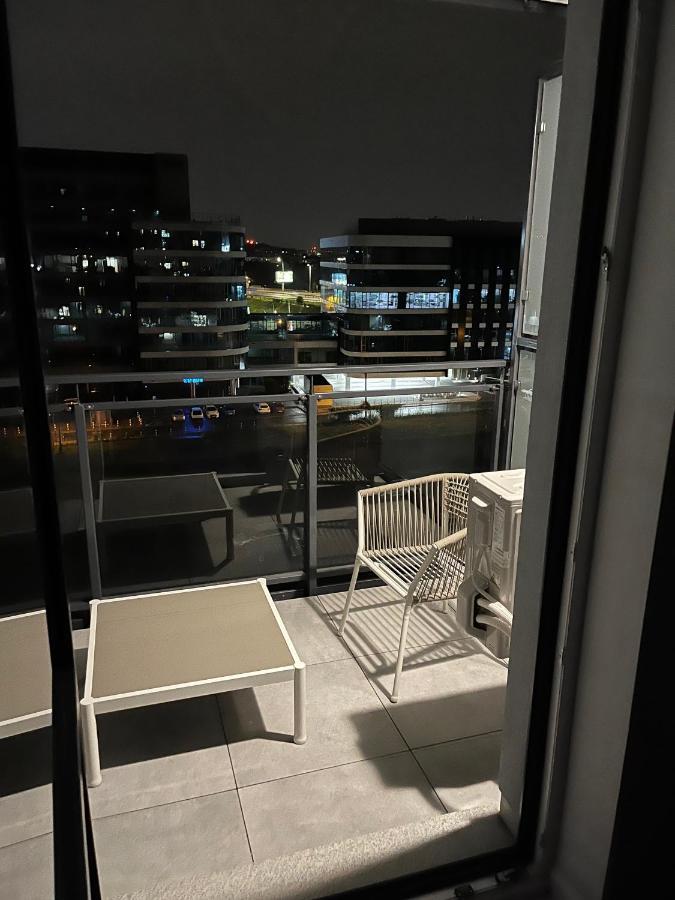 Warsaw Home Suites Екстериор снимка
