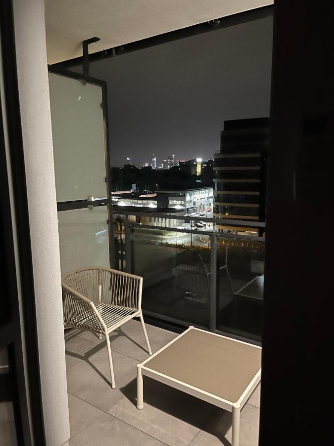 Warsaw Home Suites Екстериор снимка