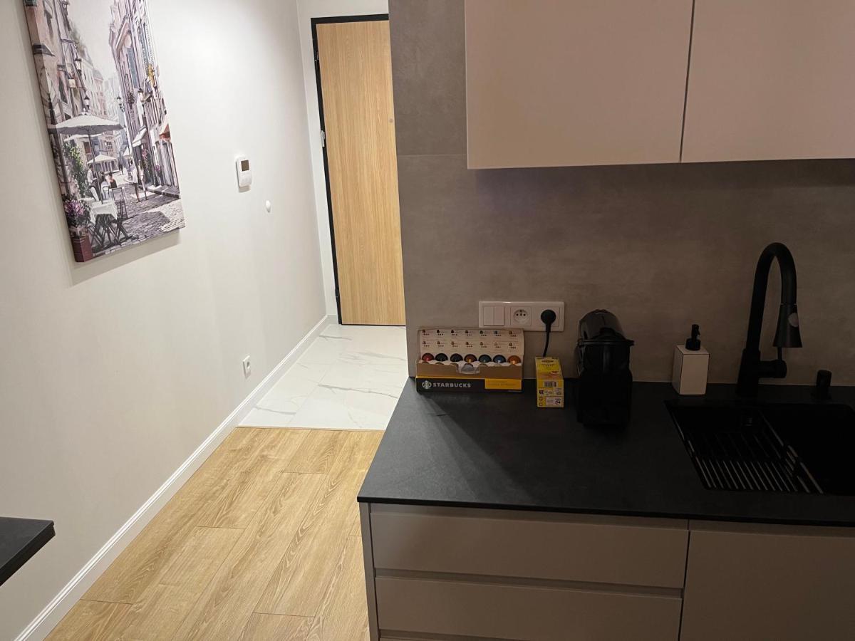 Warsaw Home Suites Екстериор снимка
