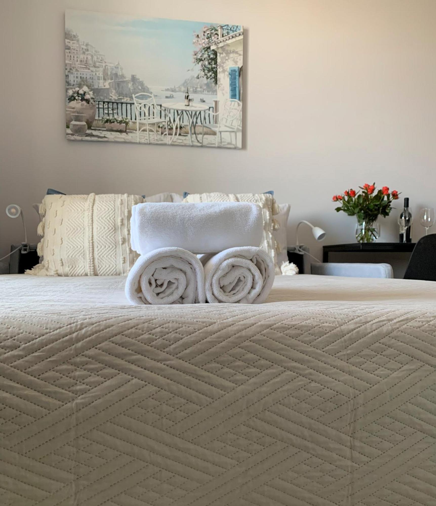 Warsaw Home Suites Екстериор снимка